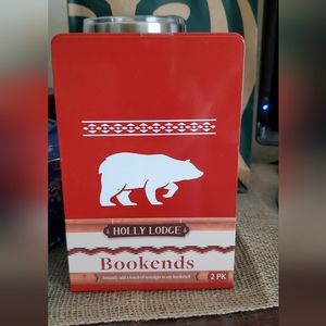 Holly Lodge Red With White Bear Metal Bookends 2pk New.